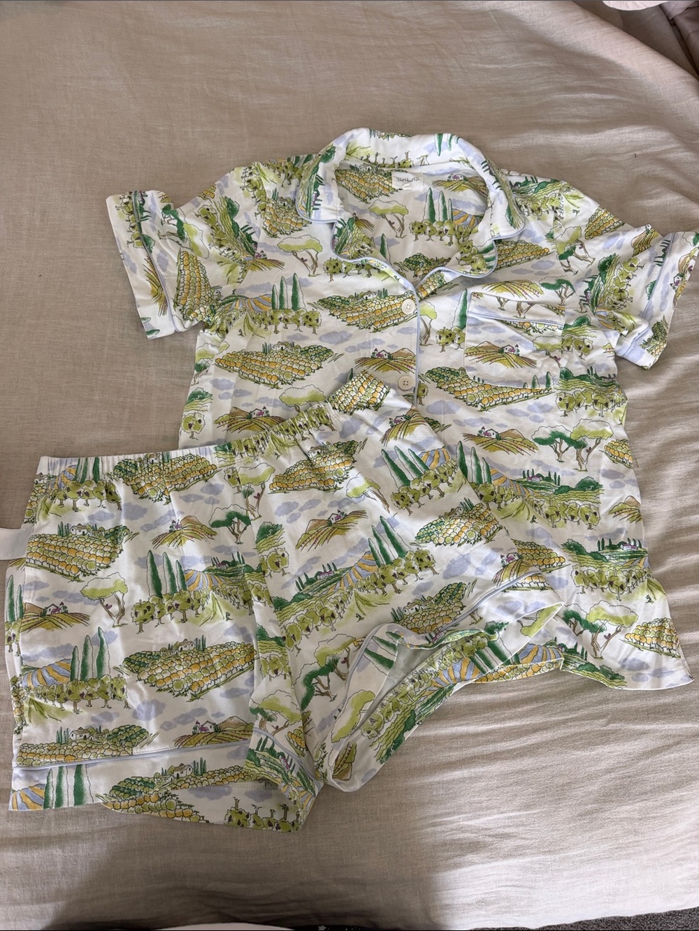 BedHead Farmland Scenic Print Short Pajama Set